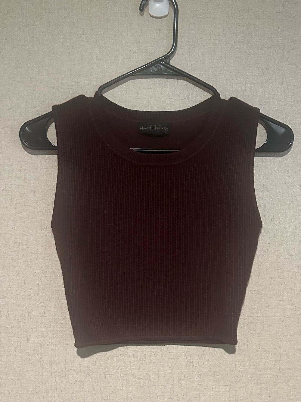 House of Harlow 1960 Medium Brown Ribbed Sleeveless Crop Top